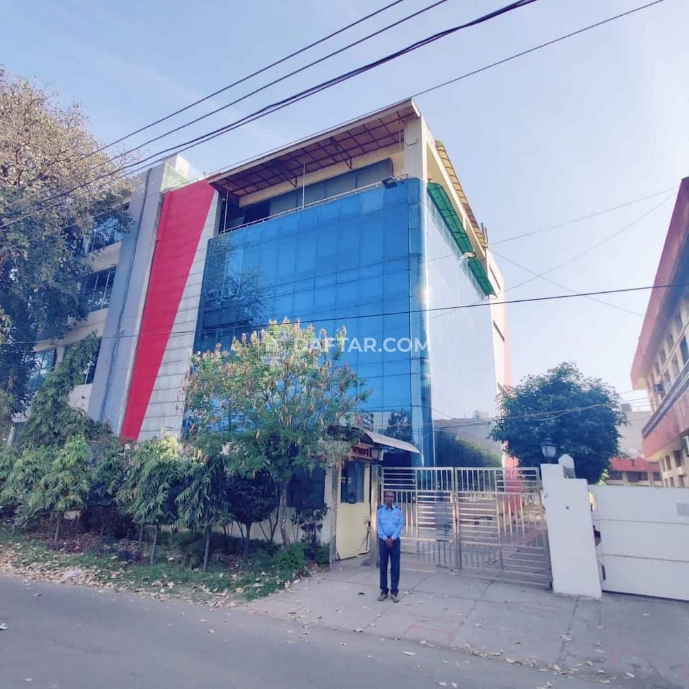 Media image-0adfbd35-d9ef-4bb7-9e39-364f6640cdce-original.jpg